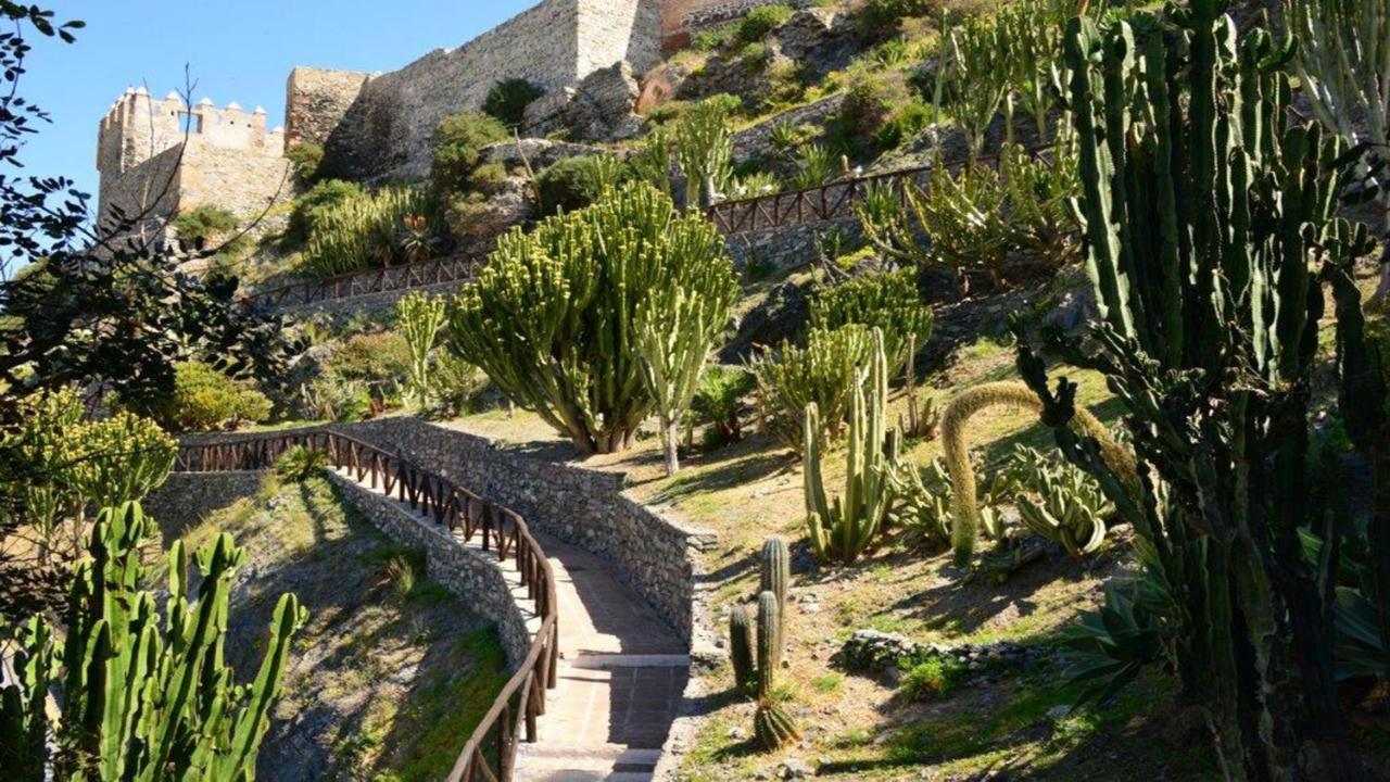 Las Palmeras Almuñécar Esterno foto